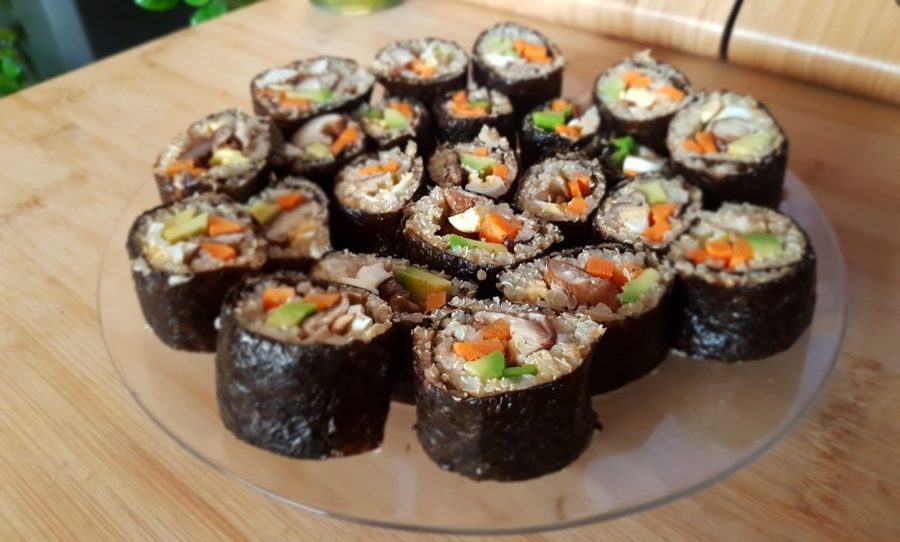 sushi con quinoa para recetas terapéuticas